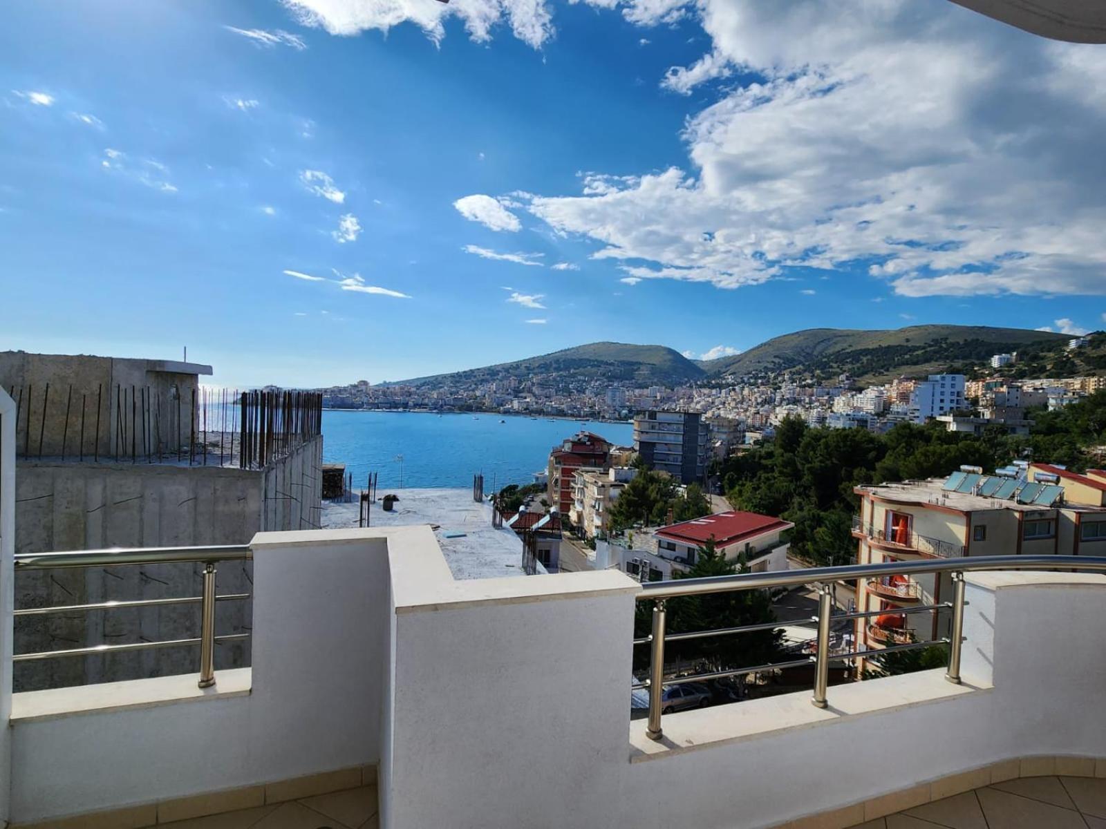 Bill'S Apartments Sarande Exterior photo